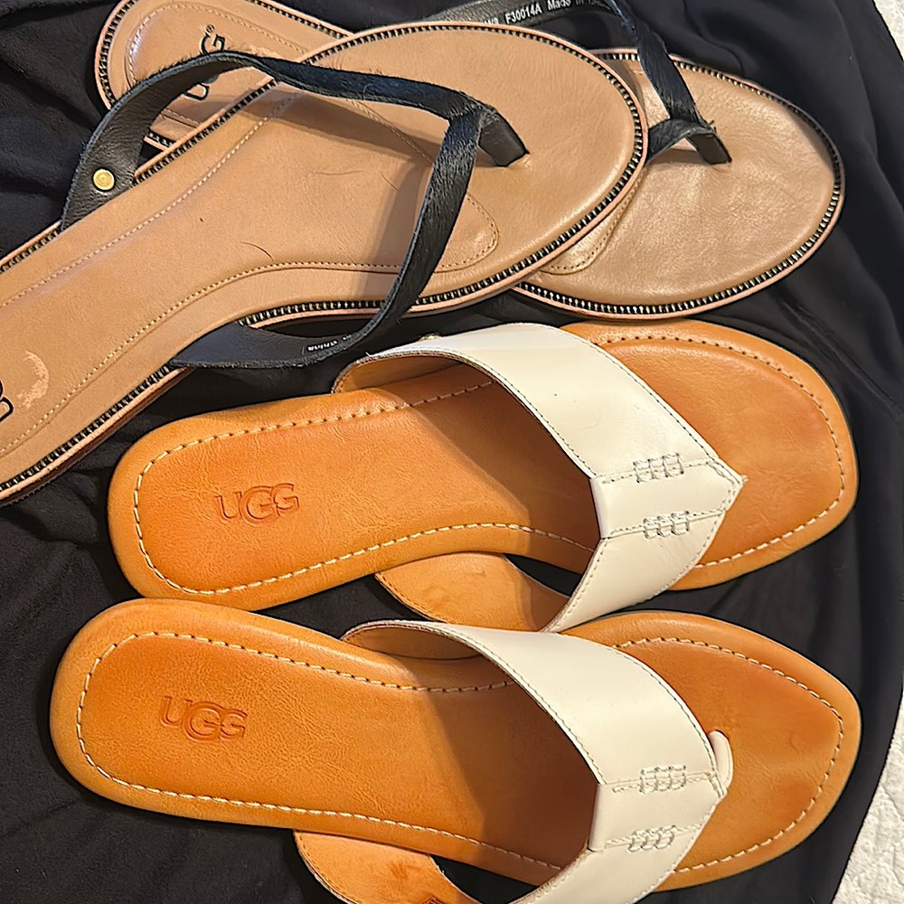 UGG flip flops